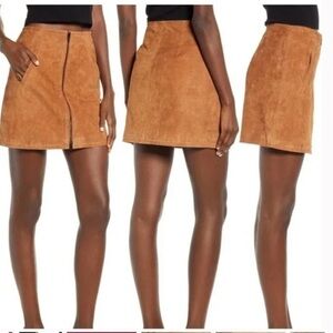 New without tags blank NYC suede carbon alder skirt size 27 gorgeous.​​